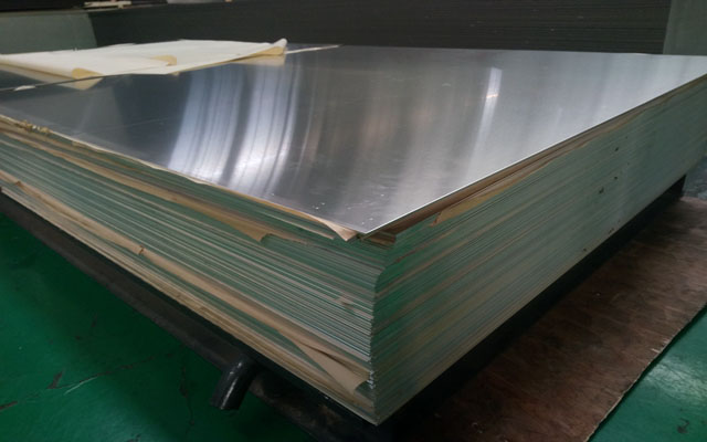 明泰鋁業(yè)介紹氧化鋁板有哪些類(lèi)型？用途是什么？