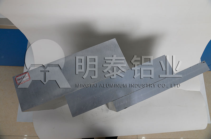 大型罐車(chē)用鋁合金板材規(guī)格，價(jià)格多少錢(qián)