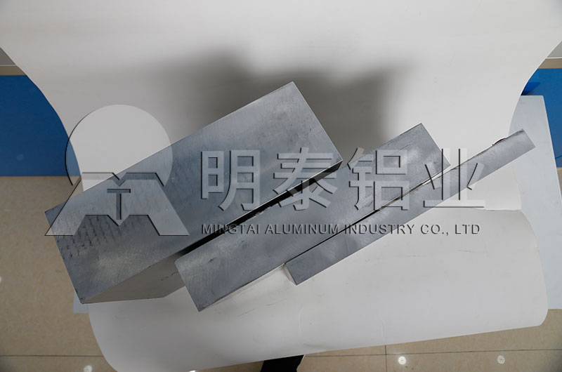 河南5052鋁板、6061鋁板生產(chǎn)廠家有哪些？?jī)r(jià)格多少？