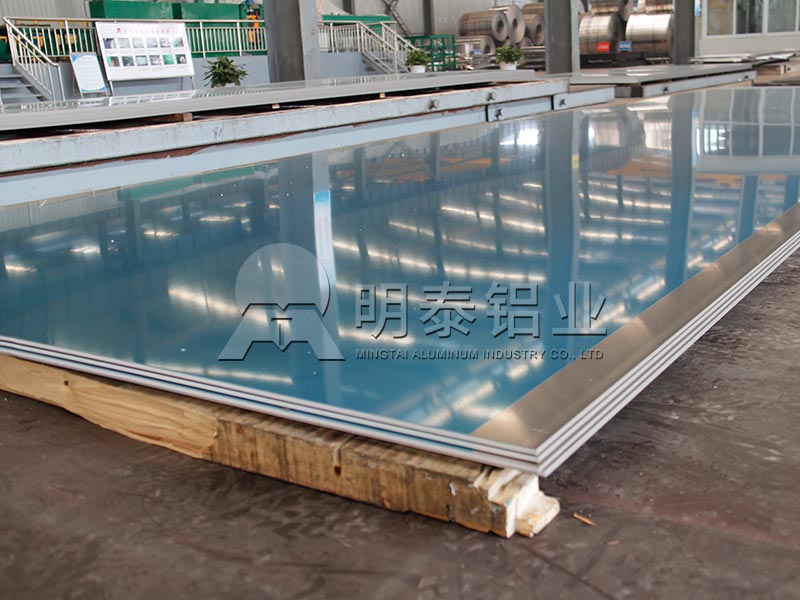 5052鋁板用于機械設備有哪些優(yōu)勢？一噸價格多少？