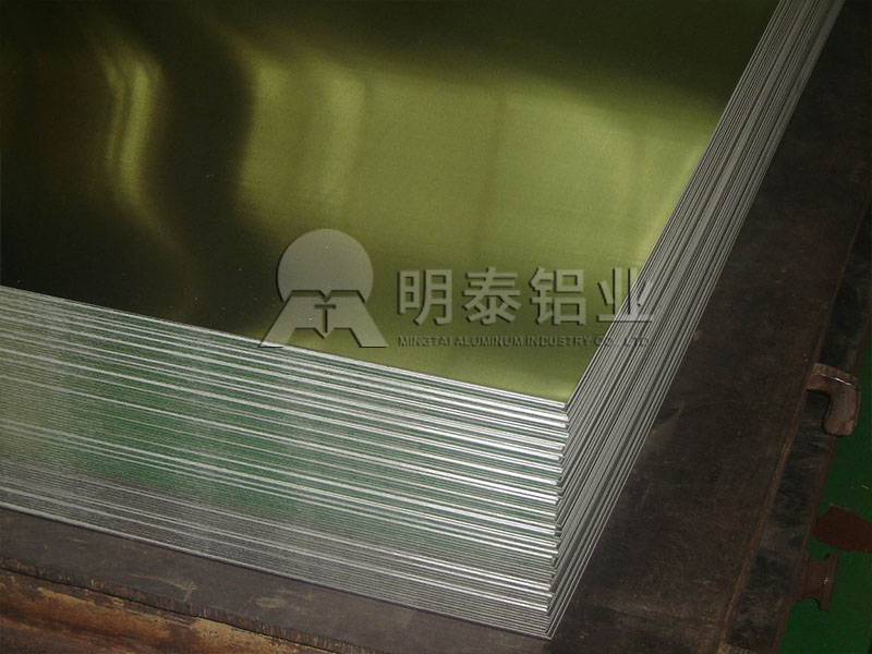 集裝箱用5083鋁板優(yōu)點(diǎn)是什么？5083鋁板價(jià)格多少？