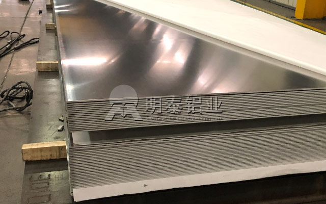 汽車四門(mén)兩蓋用5182鋁板_6061鋁板廠家_價(jià)格